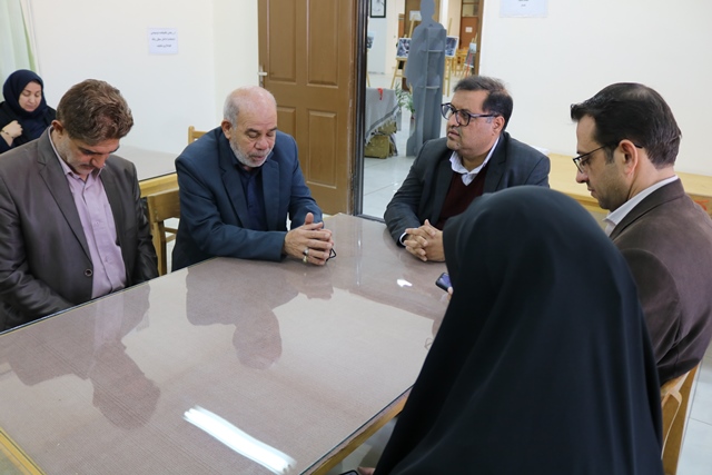 بخش ویژه کتاب ایثار و شهادت در کتابخانه عمومی شهید شاه‌چراغی دامغان راه‌اندازی شد