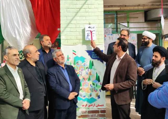 کلنگ احداث کتابخانه گرمسار در هفته کتاب و کتاب‌خوانی به زمین خواهد خورد