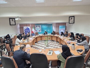 نشست خبری دبیر هفته کتاب کتابخانه‌های عمومی استان کردستان برگزار شد