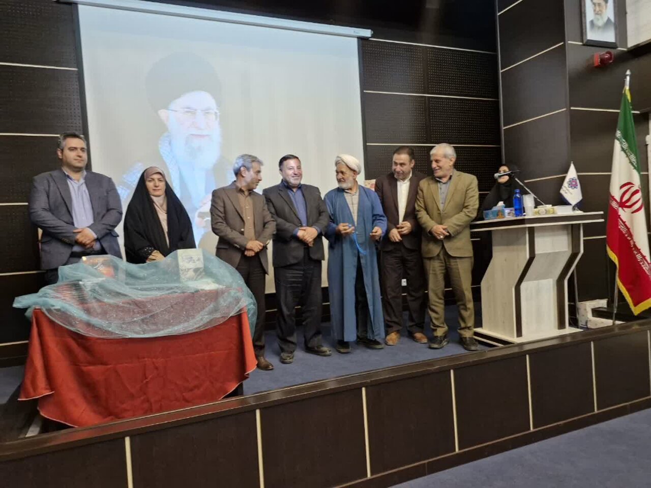 هفته کتاب؛ تجلی همدلی کتابداران استان مرکزی برای ترویج فرهنگ مطالعه