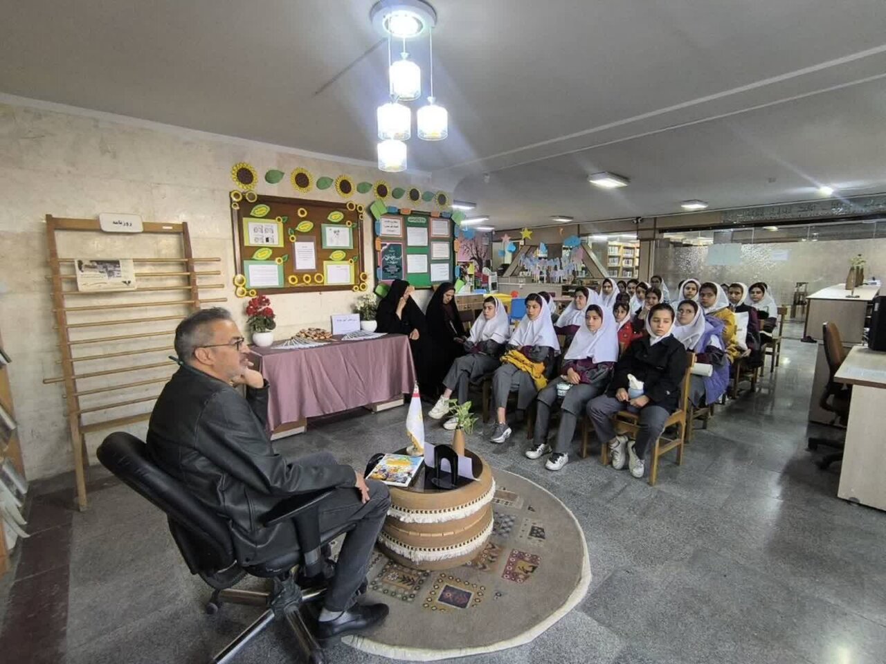 هفته کتاب؛ تجلی همدلی کتابداران استان مرکزی برای ترویج فرهنگ مطالعه