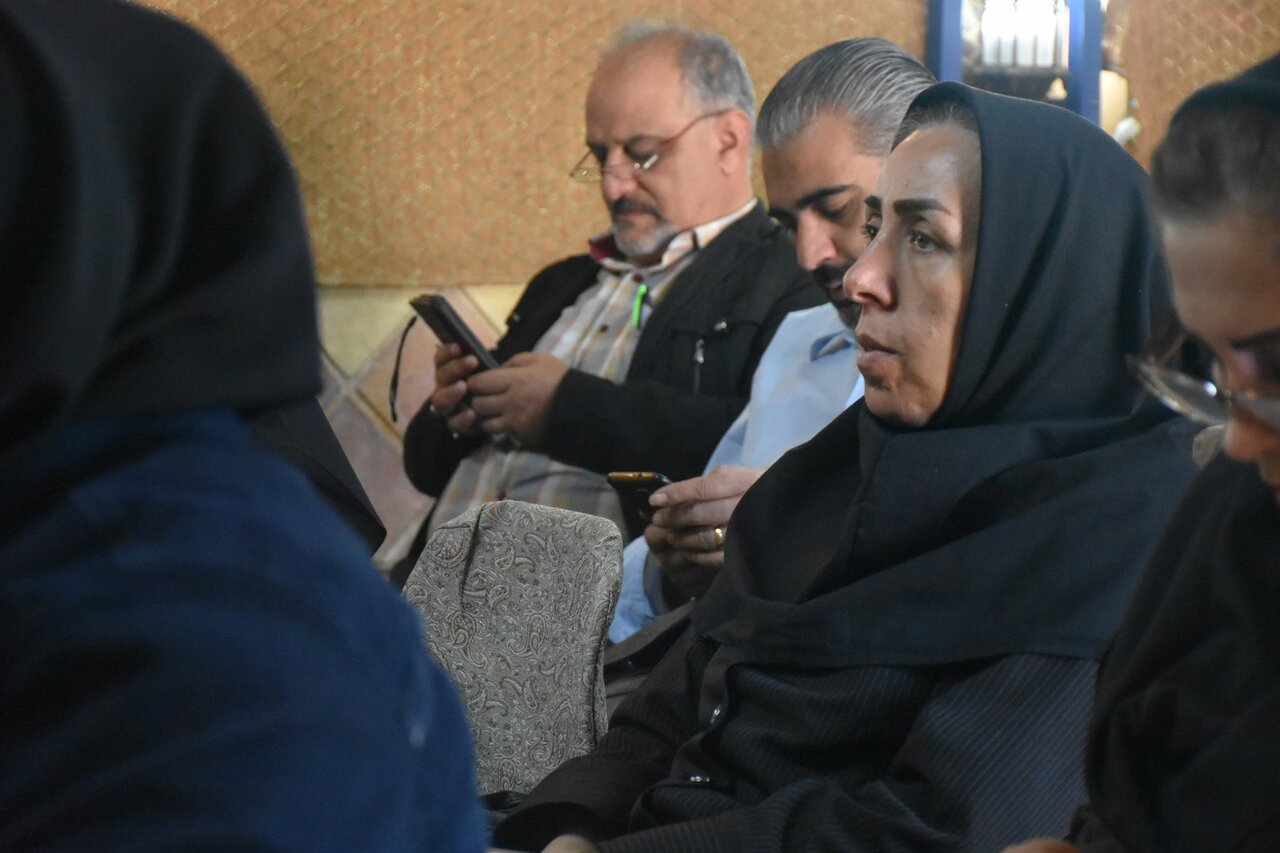 برگزاری ۱۱۰۰ برنامه در کتابخانه های عمومی فارس به مناسبت هفته کتاب/ افزایش ۵۶ درصدی زیرساخت‌های کتابخانه ای شیراز