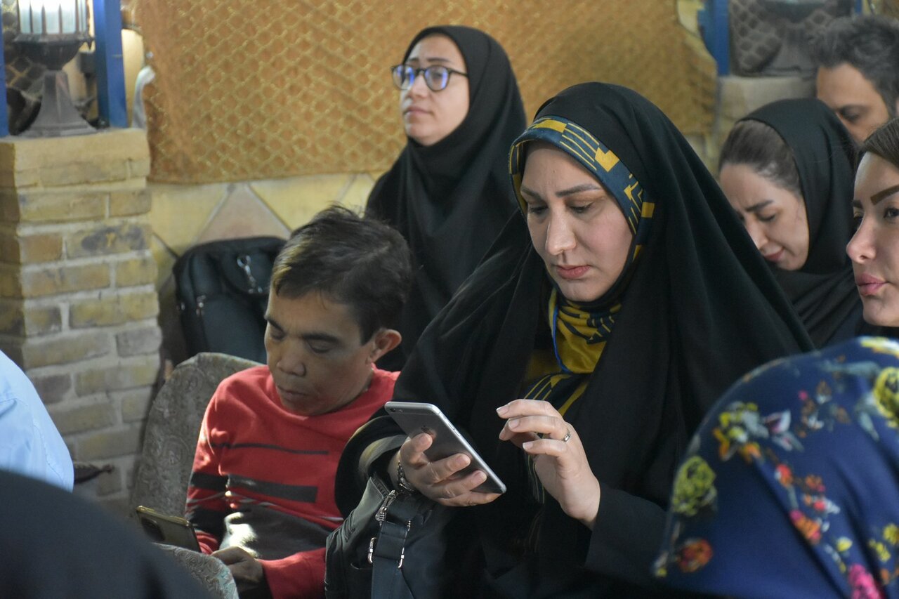 برگزاری ۱۱۰۰ برنامه در کتابخانه های عمومی فارس به مناسبت هفته کتاب/ افزایش ۵۶ درصدی زیرساخت‌های کتابخانه ای شیراز