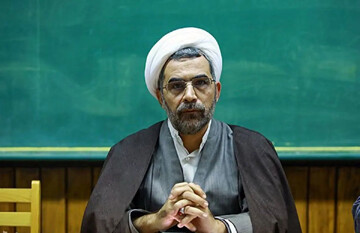 توزیع کتاب در مناطق دورافتاده، یکی از مصادیق بارز عدالت فرهنگی است