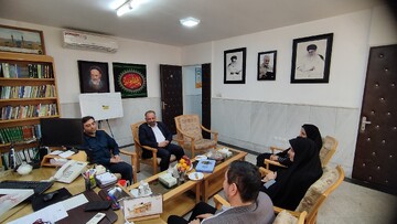 دیدار مدیر کانون پرورش فکری با سرپرست قم