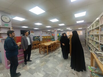 بازدید مدیرکل کانون پرورش فکری کودکان و نوجوانان از کتابخانه ی آیت الله خامنه ای قم