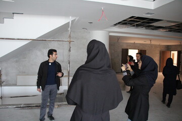 تور بازدید خبرنگاران استان مرکزی از پروژه کتابخانه مرکزی اراک