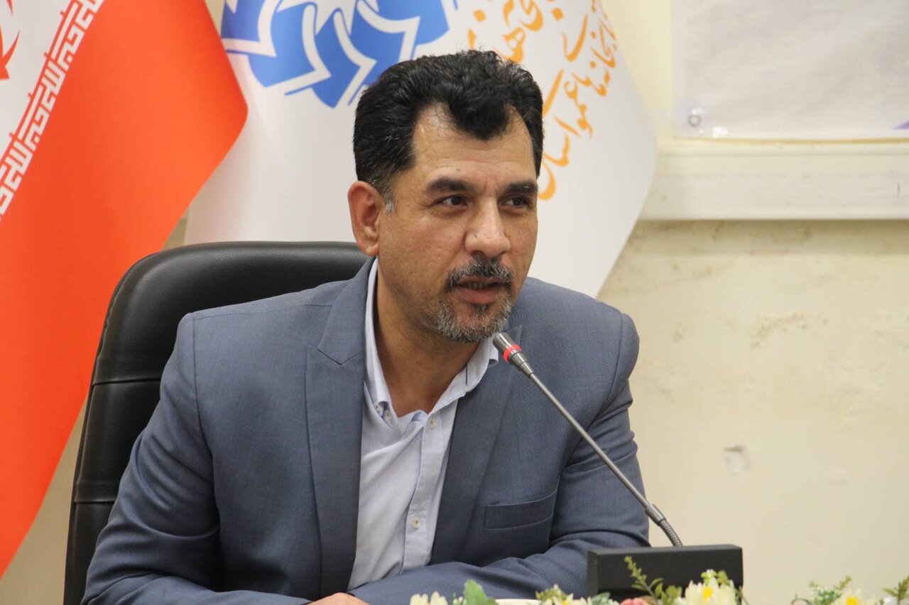 آیین رونمایی از کتاب «ضیافت شعر، شطح و اندیشه» در گرگان برگزار شد