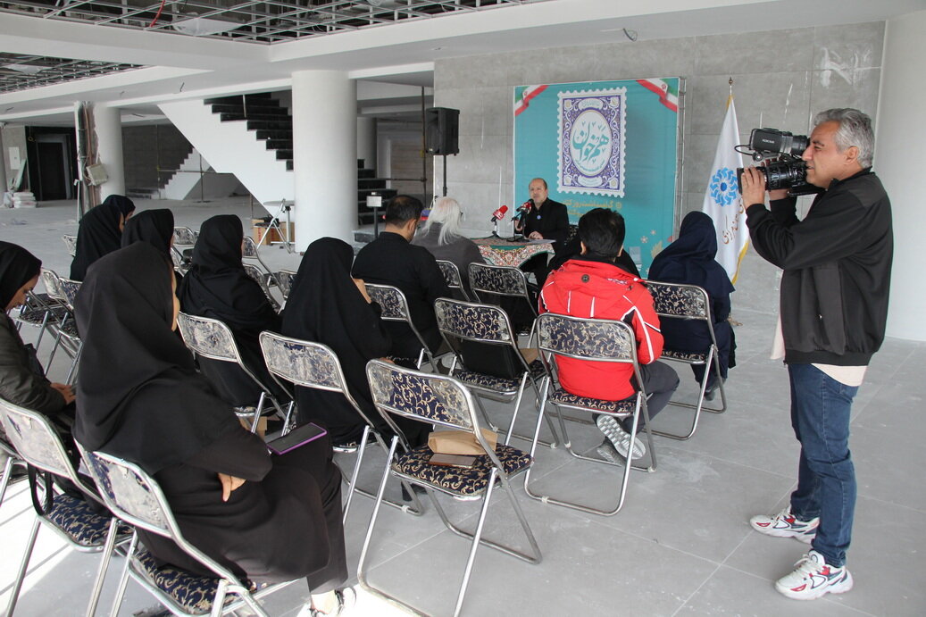 کتابخانههای عمومی استان مرکزی به مراکز چندمنظوره فرهنگی تبدیل شدهاند