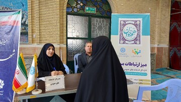 میز ارتباطات مردمی کتابخانه‌های عمومی آذربایجان‌ غربی در سی و سومین دوره هفته کتاب