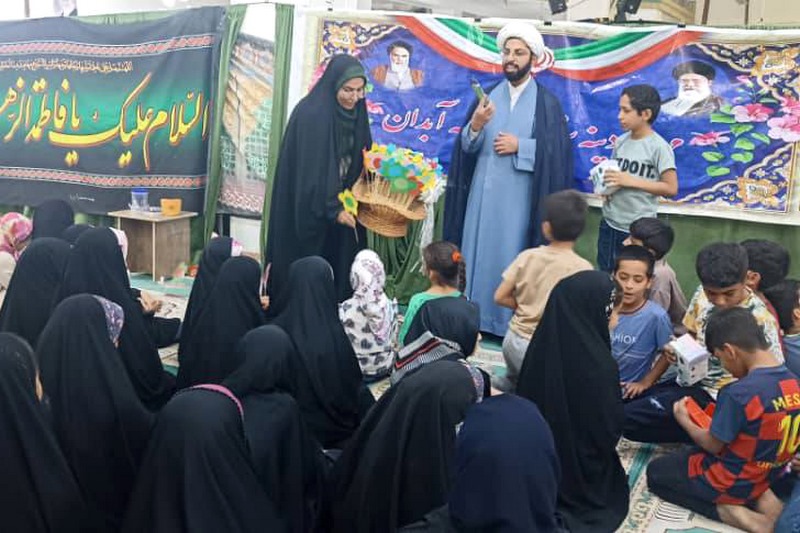 حضور پررنگ کتابداران در نماز جمعههای استان بوشهر؛ از میز خدمت تا غرفههای فرهنگی