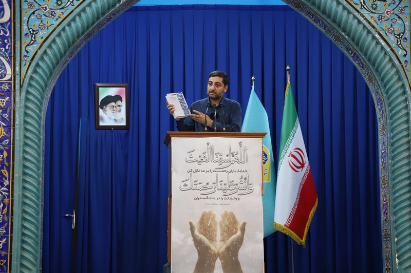 حضور پررنگ کتابداران در نماز جمعههای استان بوشهر؛ از میز خدمت تا غرفههای فرهنگی