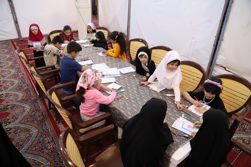 حضور پررنگ کتابداران در نماز جمعههای استان بوشهر؛ از میز خدمت تا غرفههای فرهنگی