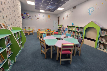 بازگشایی بخش کودک کتابخانه امیر المومنین(ع) ایوان