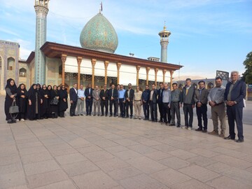 تجدید میثاق کتابداران کتابخانه‌های عمومی استان فارس با امین ولایت و آرمان‌های شهدا