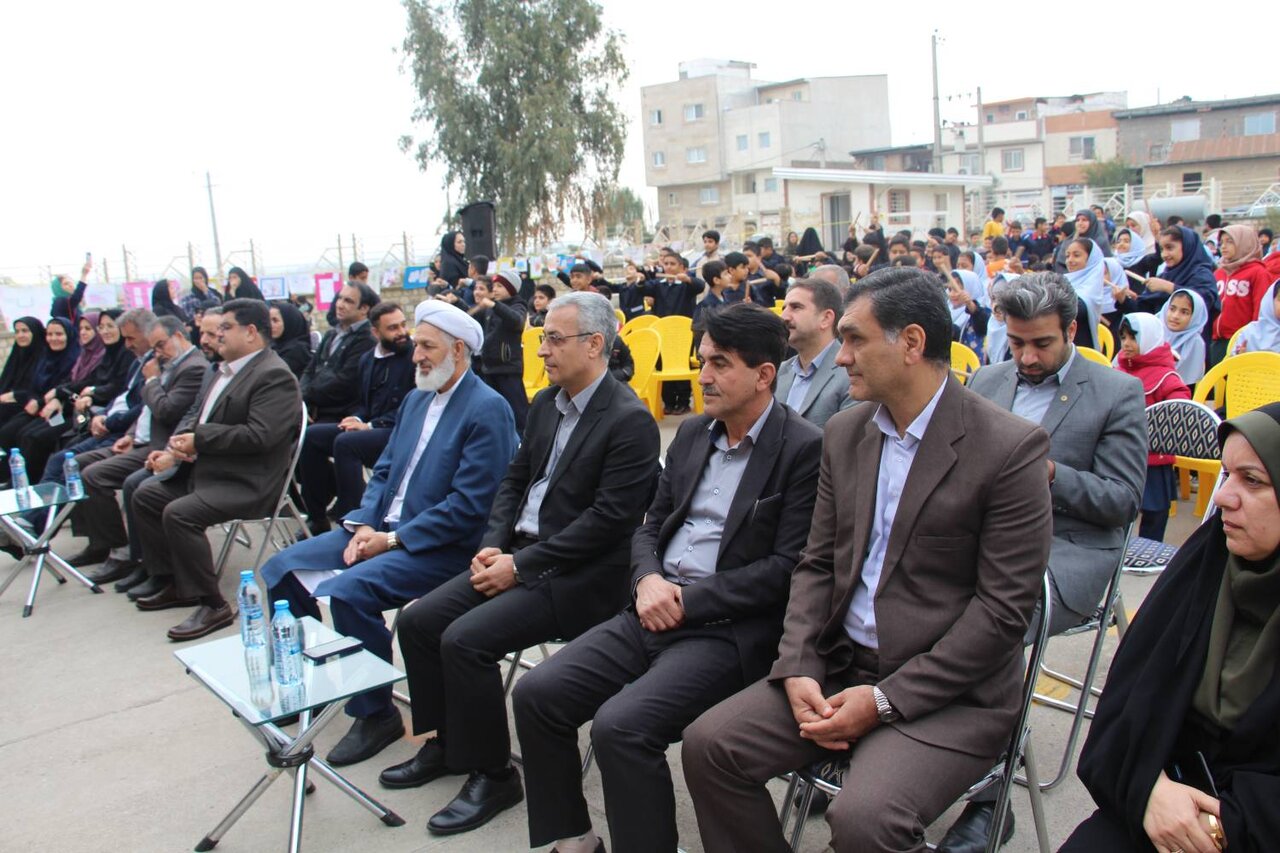 زنگ هفته کتاب در گرگان به صدا درآمد