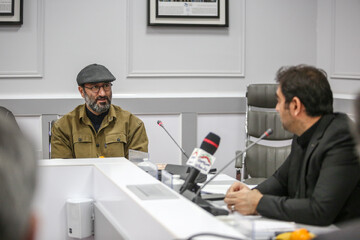 نشست مطبوعاتی قم