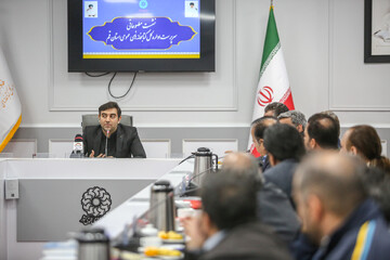 نشست مطبوعاتی قم