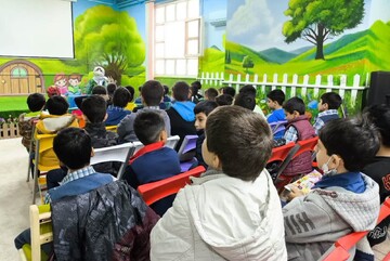 زنگ کتابخوانی در استان مرکزی به صدا درآمد