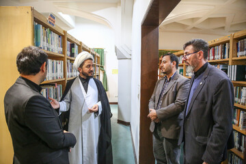 بازدید حرم مطهر قم