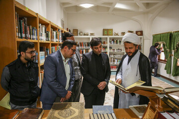 بازدید حرم مطهر قم