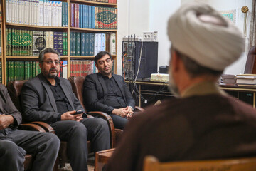 بازدید حرم مطهر قم