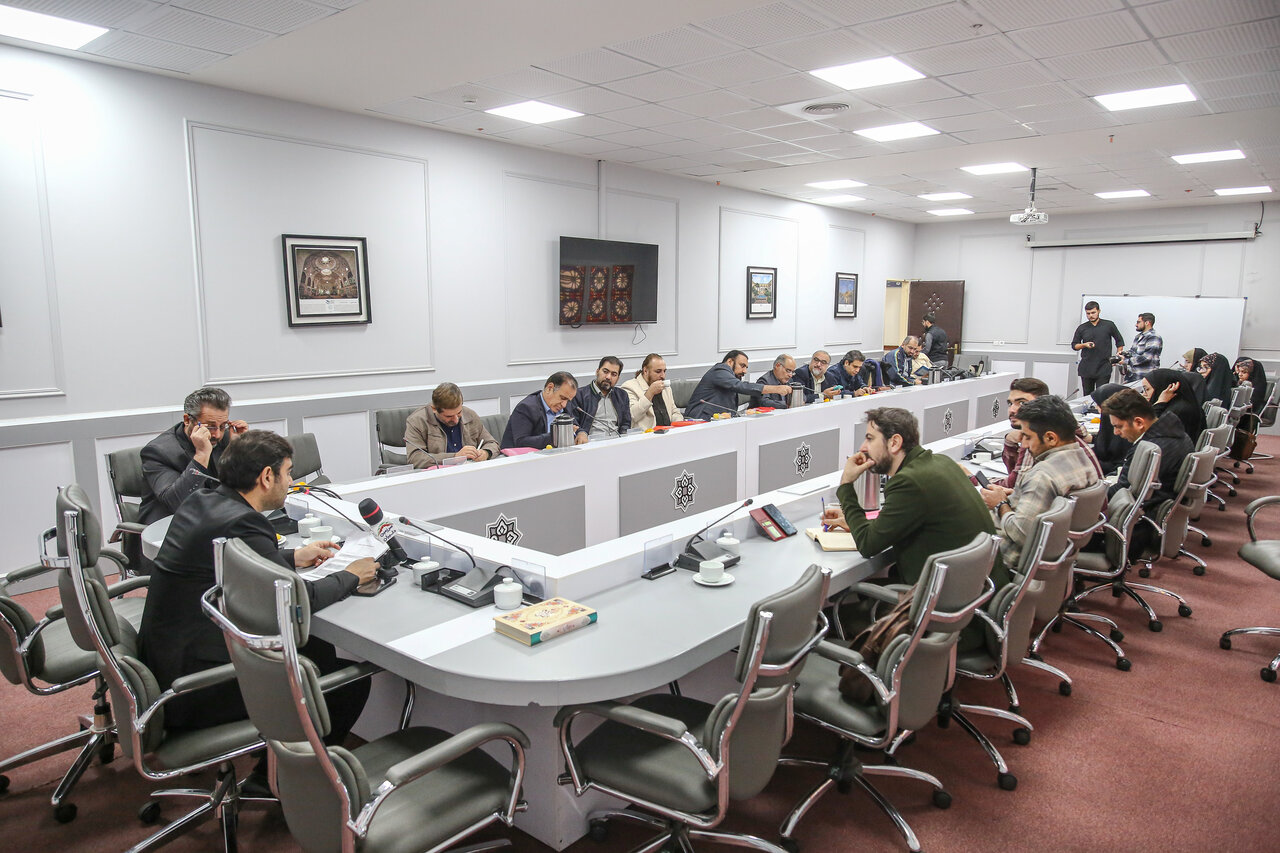 نشست مطبوعاتی سرپرست ادارهکل کتابخانههای عمومی استان قم برگزار شد