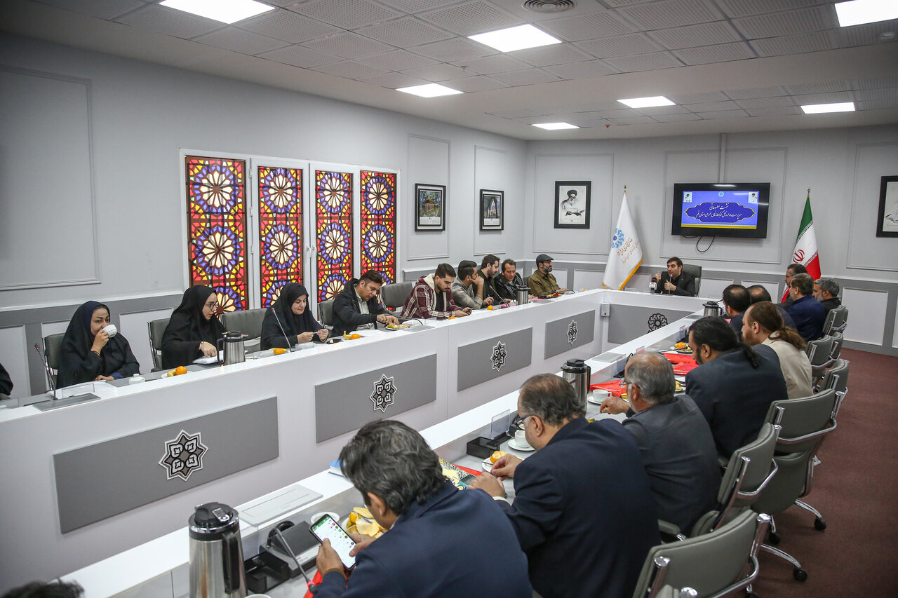 نشست مطبوعاتی سرپرست ادارهکل کتابخانههای عمومی استان قم برگزار شد