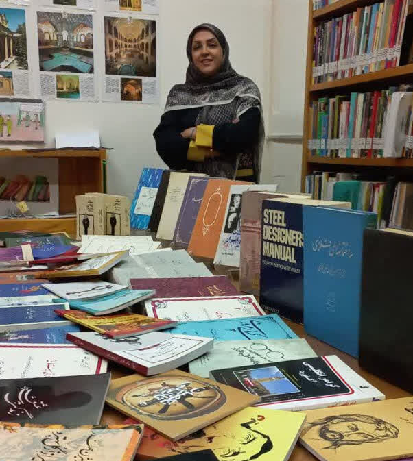 زنگ کتابخوانی در استان مرکزی به صدا درآمد