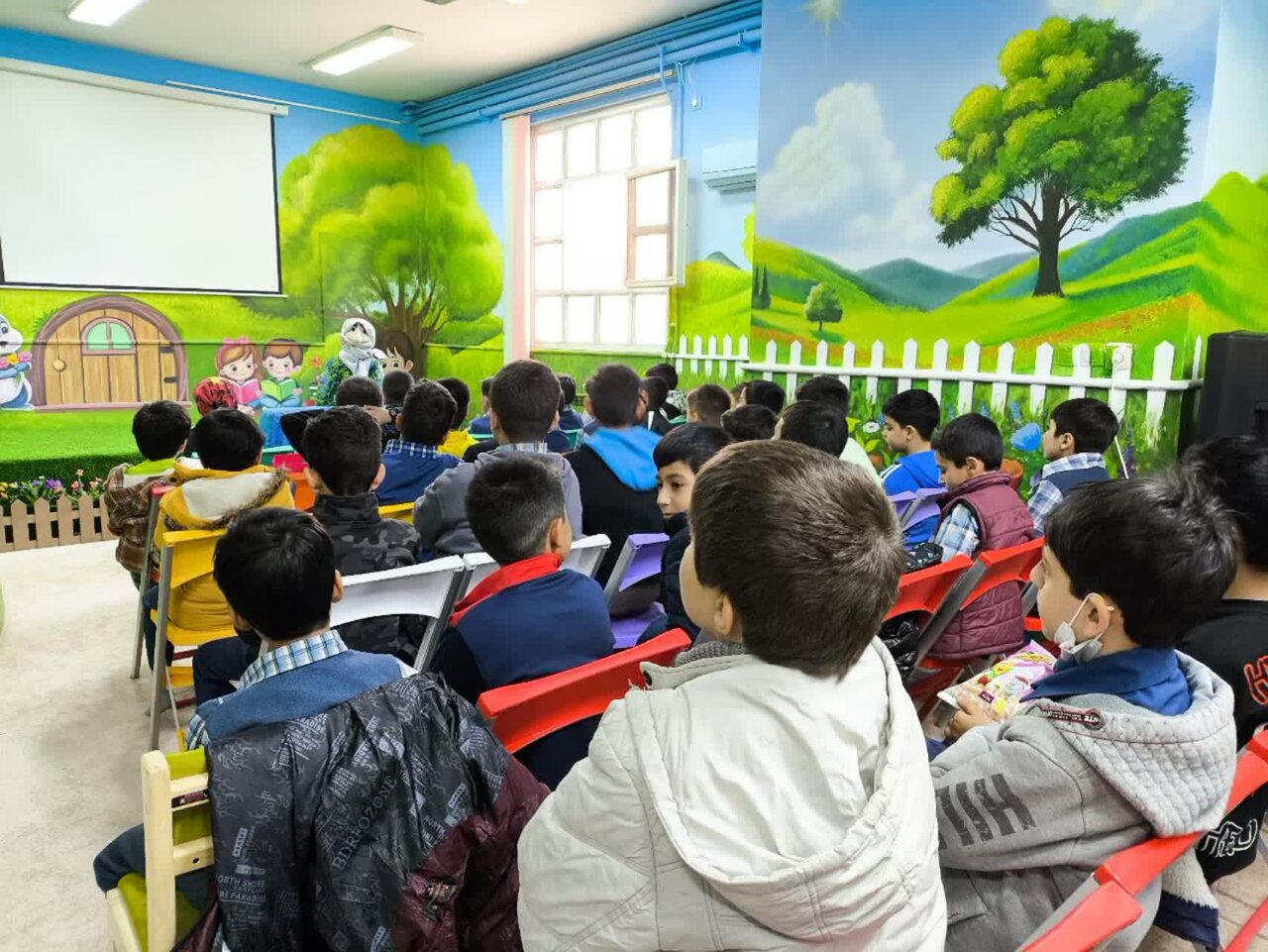 زنگ کتابخوانی در استان مرکزی به صدا درآمد