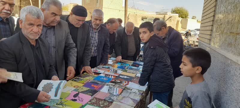 همدلی خانوادهها و دانشآموزان در کتابخانههای عمومی استان مرکزی