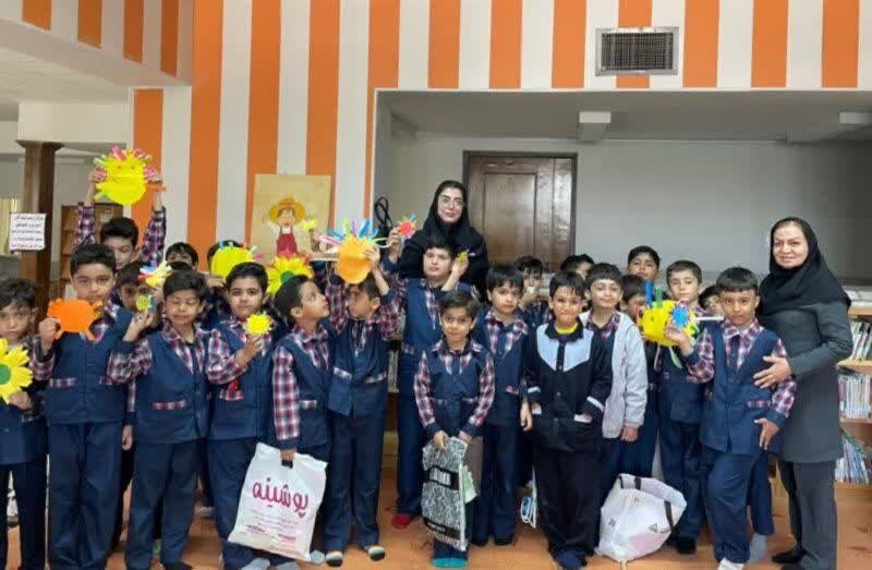 همدلی خانوادهها و دانشآموزان در کتابخانههای عمومی استان مرکزی