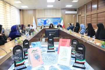 «نشست کتاب‌خوان تخصصی مؤلفان پیشکسوت» در بندرعباس برگزار شد