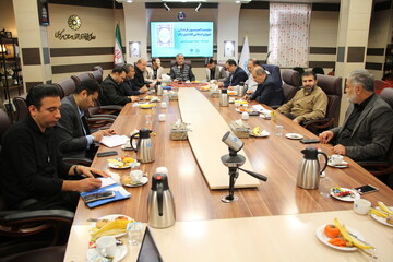 نشست کمیسیون فرهنگی، اجتماعی و ورزشی شورای اسلامی شهر اراک در کتابخانه