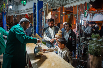 حضور کتابداران در چایخانه آستان