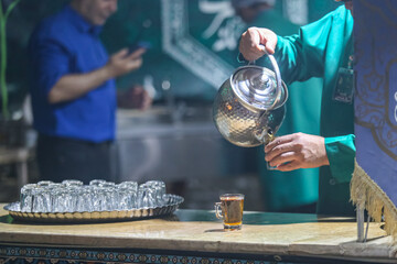 حضور کتابداران در چایخانه آستان