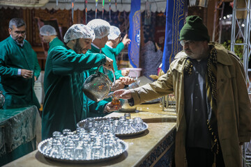 حضور کتابداران در چایخانه آستان