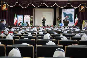 برگزاری ویژه برنامه «کتابستان مدرسه» به مناسبت هفته کتاب در آذربایجان غربی