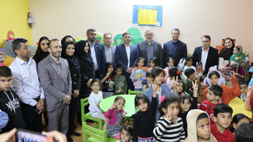 بازدید معاون وزیر فرهنگ و ارشاد اسلامی از دو کتابخانه عمومی پایتخت کتاب ایران