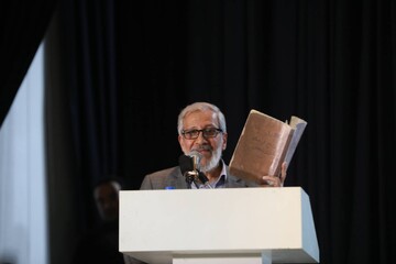 آیین «صد سال خدمت کتابخانه عمومی شیخ شهاب‌الدین اهری؛ از گذشته پُرافتخار تا آینده روشن»