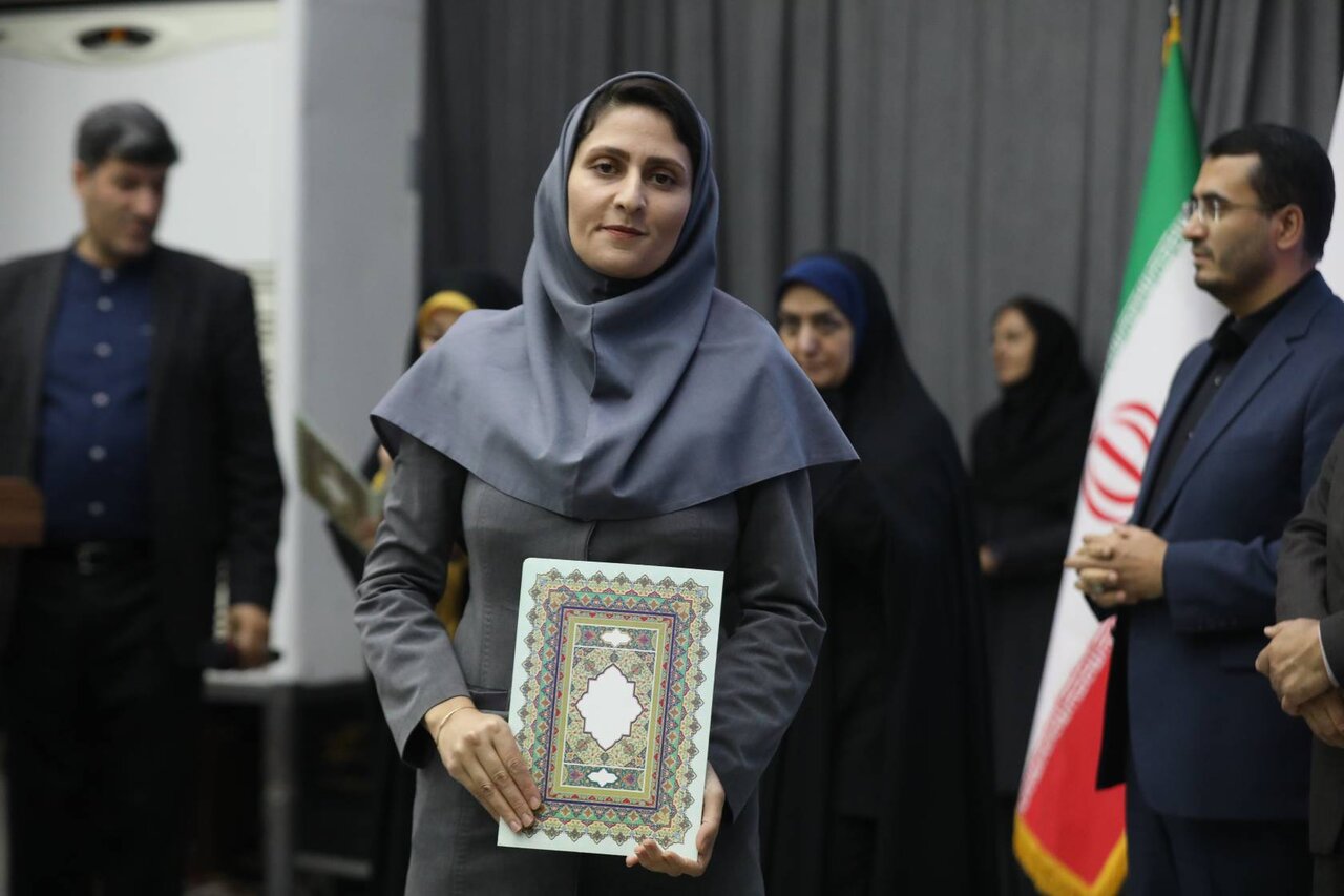 تجلیل از کتابداران، کتابخوانان، پیشکسوتان و حامیان کتاب و کتابخوانی در آذربایجان شرقی