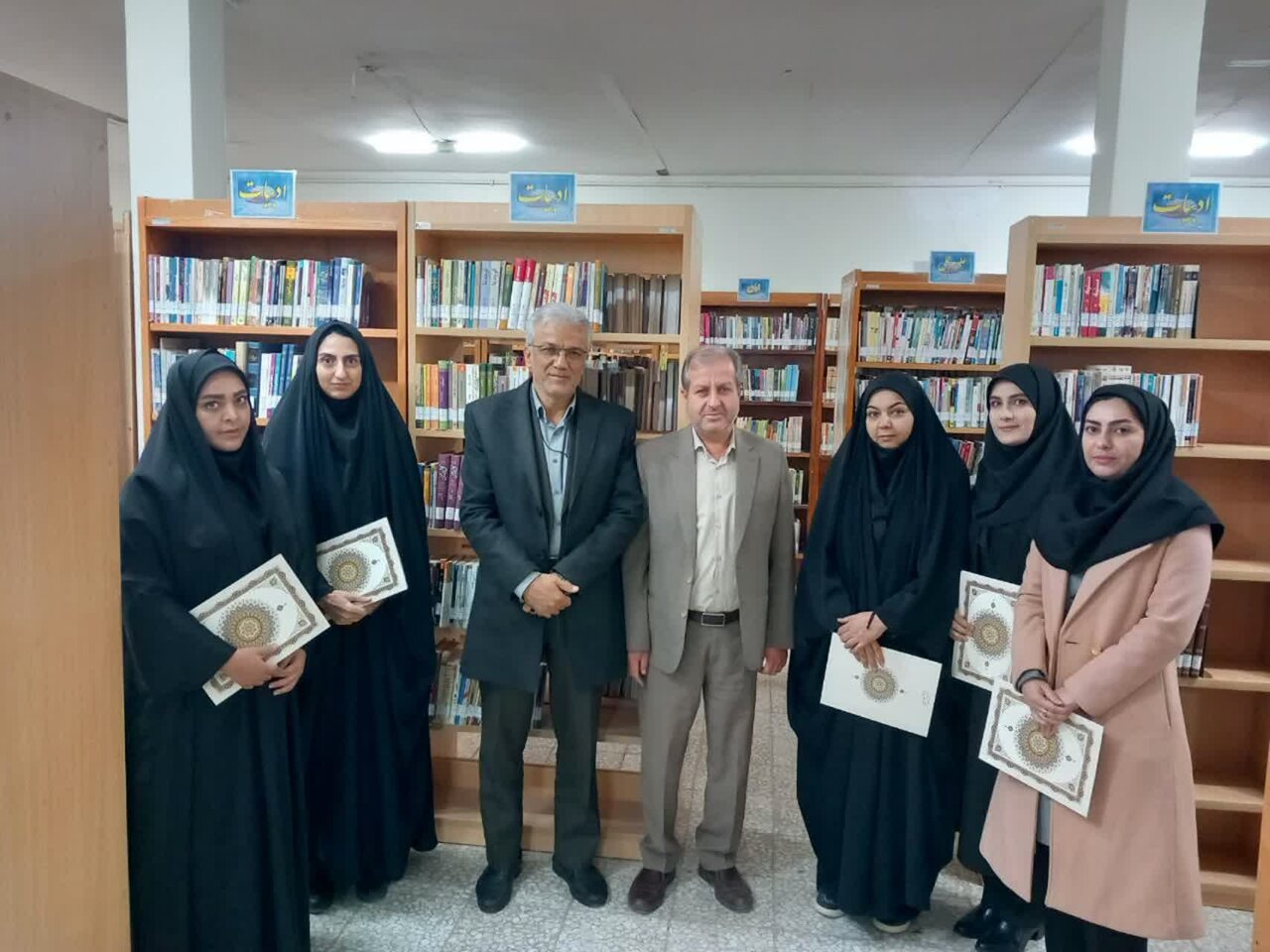 حال خوش خواندن در کتابخانه‌های عمومی استان مرکزی