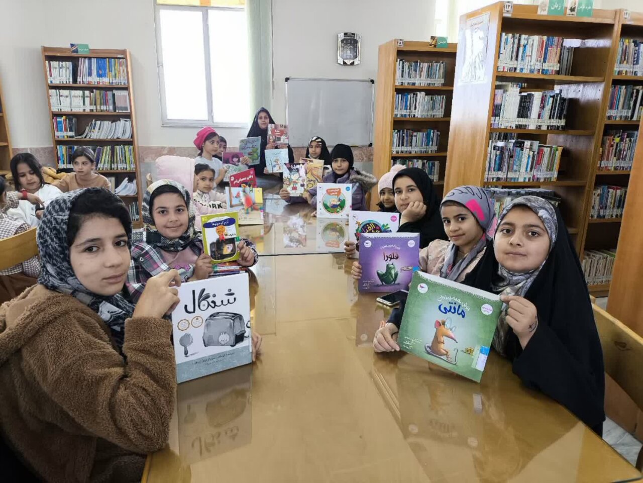 میزبانی کتابخانه‌های عمومی استان مرکزی از دوستداران کتاب و کتابخوانی