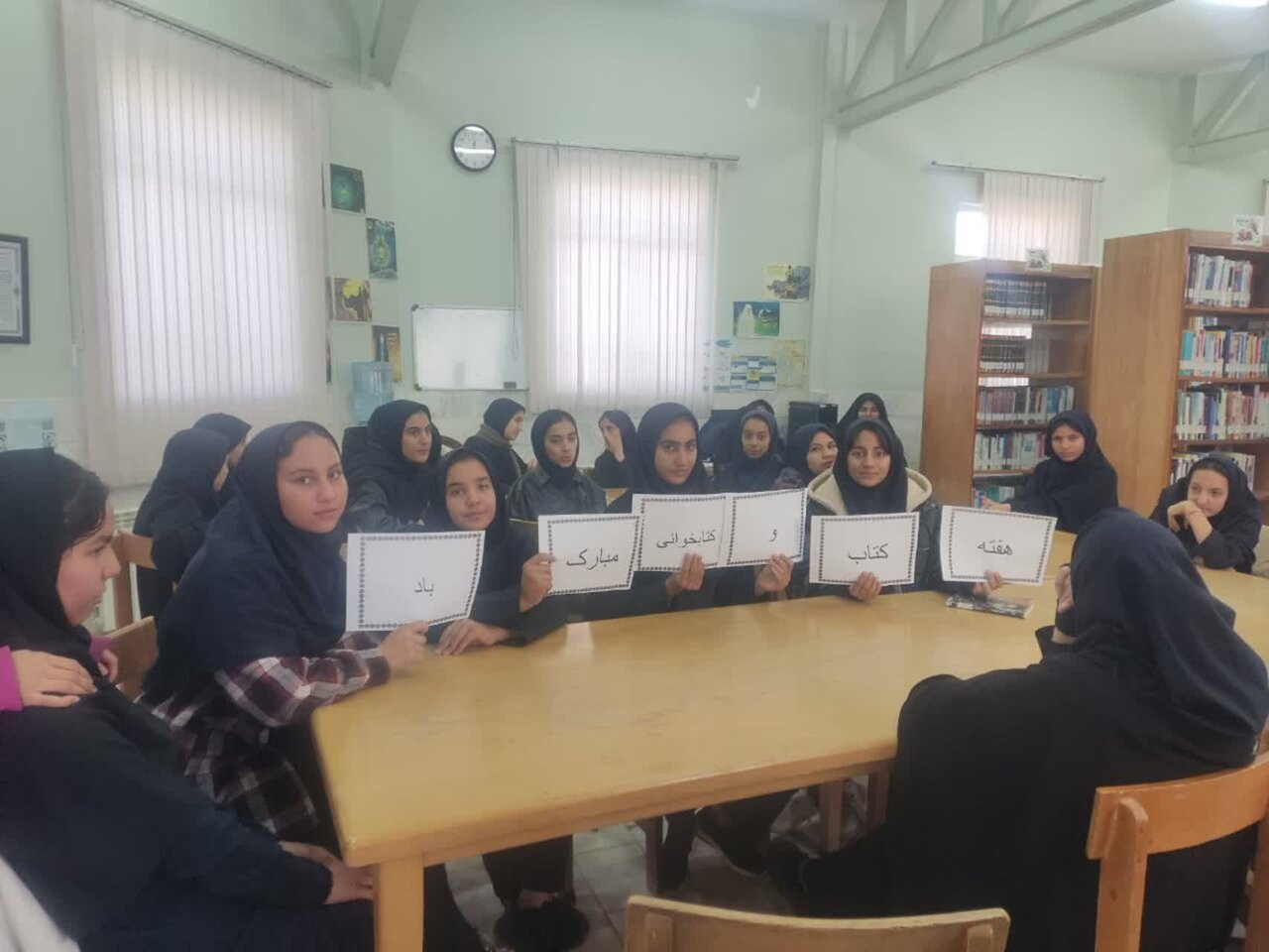 رونق کتاب و کتابخوانی در کتابخانه‌های عمومی استان مرکزی