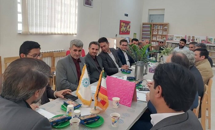 سومین جلسه انجمن کتابخانه‌های عمومی چهاربرج برگزار شد