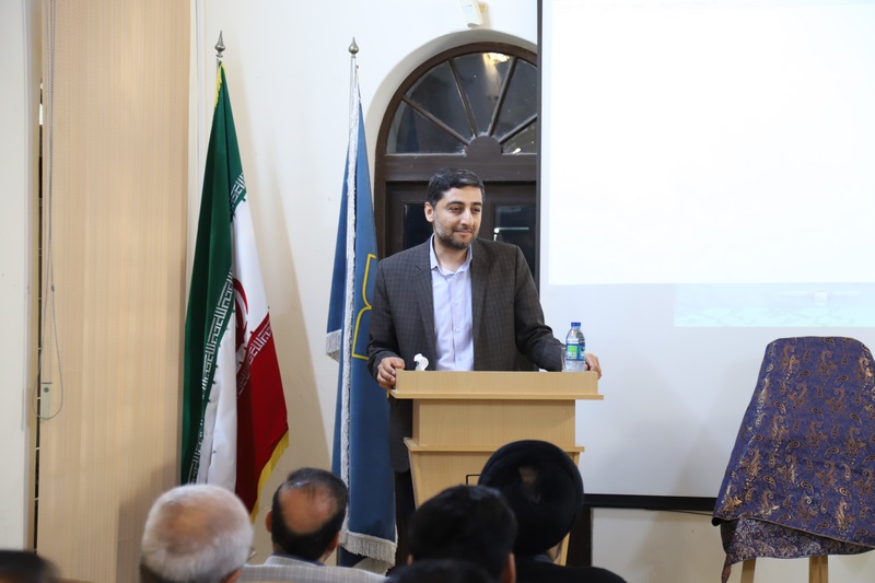 از هفت کتاب نویسنده بوشهری رونمایی شد