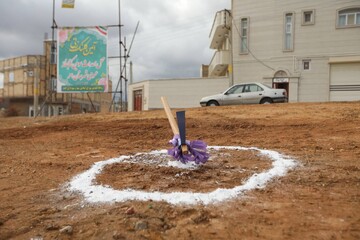 کلنگ کتابخانه مرکزی اهر بر زمین زده شد