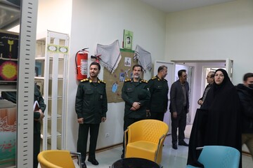 بازدید فرماندهان سپاه حضرت عباس (ع) از کتابخانه مرکزی اردبیل