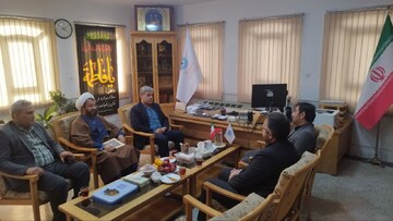 دیدار مدیرکل بهزیستی با سرپرست اداره‌کل کتابخانه های عمومی استان و بازدید از کتابخانه ی آیت الله خامنه ای