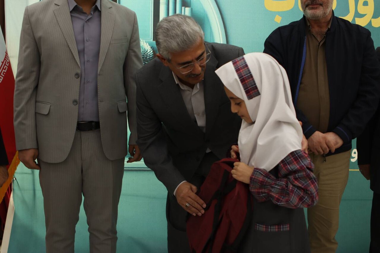 آیین بزرگداشت هفته کتاب لرستان برگزار شد